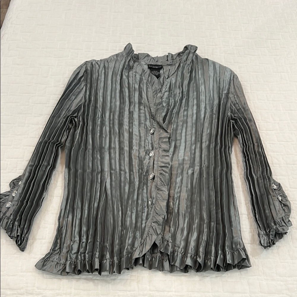 Bay Studio Silver 3/4 Sleeve Pleated Blouse with Mandarin Collar